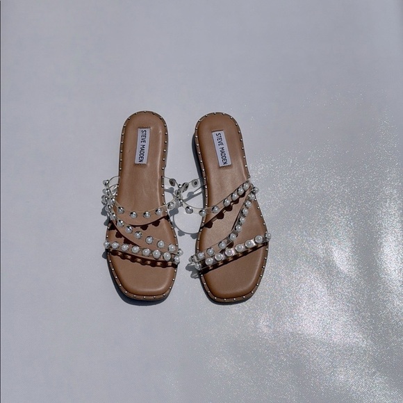 Steve Madden Brown Sandals with Pearl Accents - Picture 5 of 12